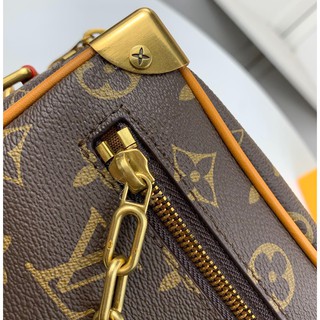 Túi đeo vai Louis Vuitton M68906 MINI SOFT TRUNK