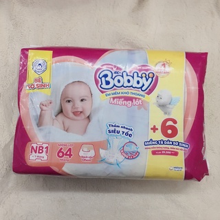 (Tặng 6 tã dán) Miếng lót sơ sinh Bobby size NB1 64 miếng (cho bé dưới 5 kg)