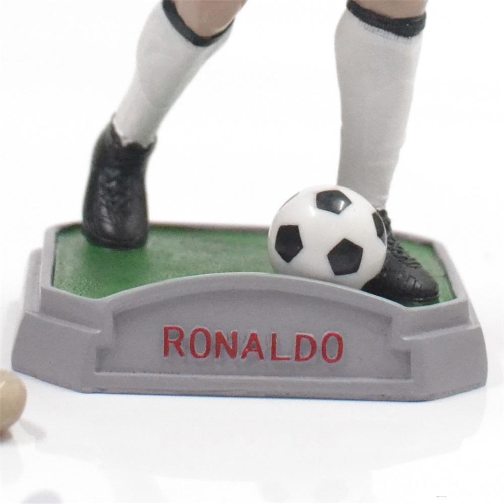 Mô hình nhân vật cầu thủ bóng đá Ronaldo trang trí
