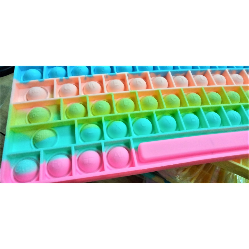 - Đồ Chơi Pop It Hình Bàn Phím, Máy Tính, Bánh Sinh Nhật, Robot