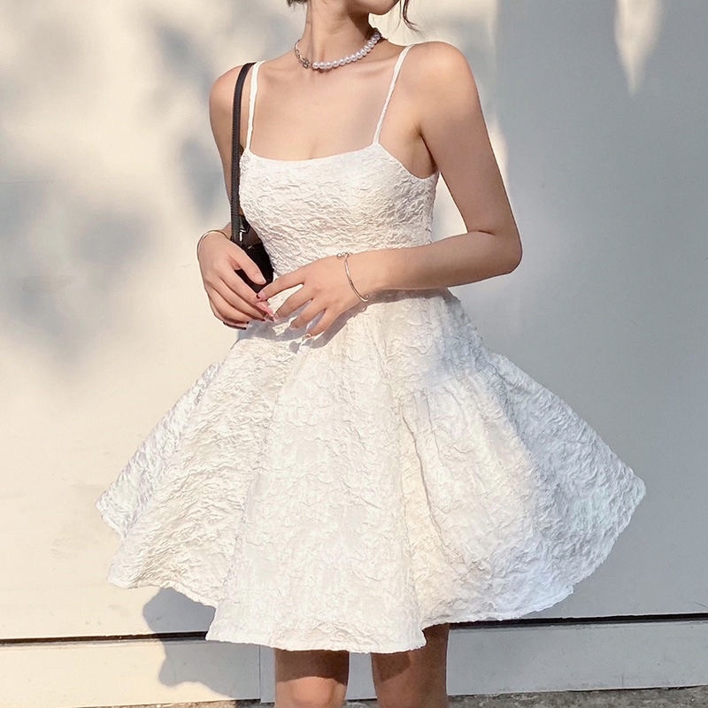 Đầm Hai Dây Hở Lưng Dáng Xoè Cao Cấp, Váy Hai Dây BaBydoll Đi Chơi Đi Biển Dễ Mặc Cực Hot