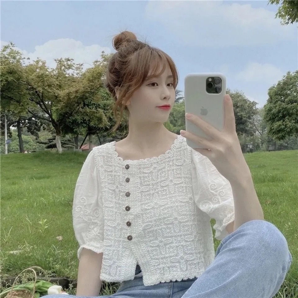 AMOI Áo Sơ Mi Tay Ngắn Cổ Vuông Thêu Họa Tiết Phong Cách Pháp Thời Trang Cho Nữ