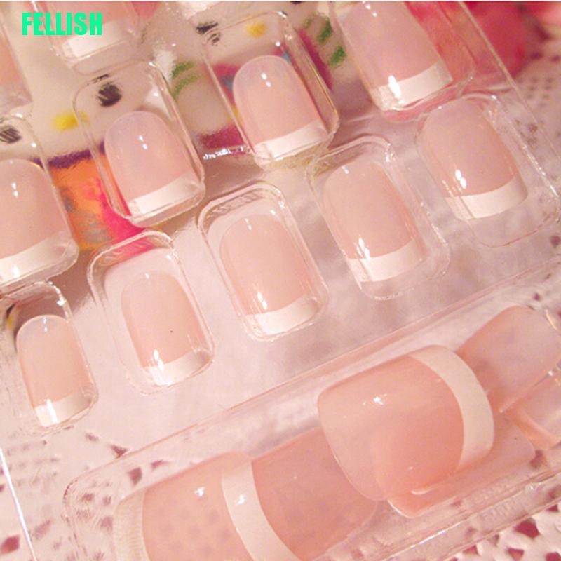 Set 24 móng tay giả tự trang trí kiểu Pháp có keo dán cho nữ