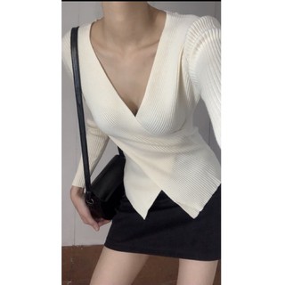 Áo len cổ V dài tay blance