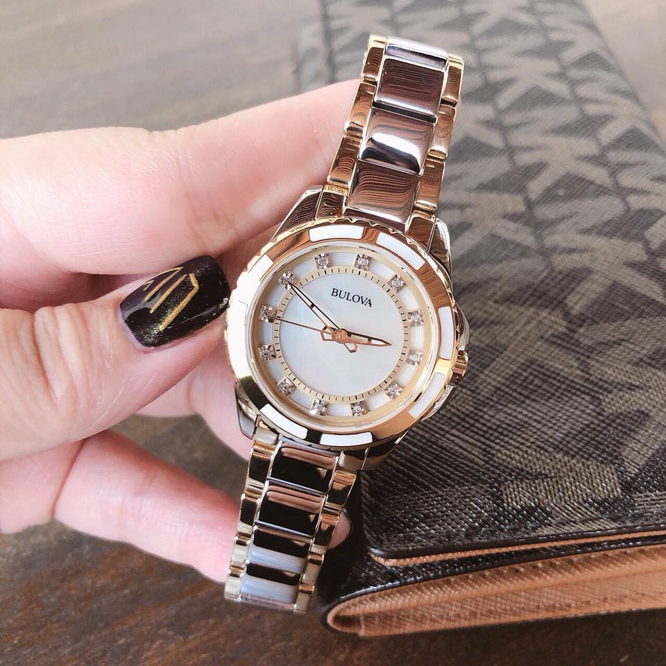 Đồng hồ nữ Bulova Demi gold - Máy Quartz - Kính khoáng cứng - Dây thép không gỉ demi tuyệt đẹp