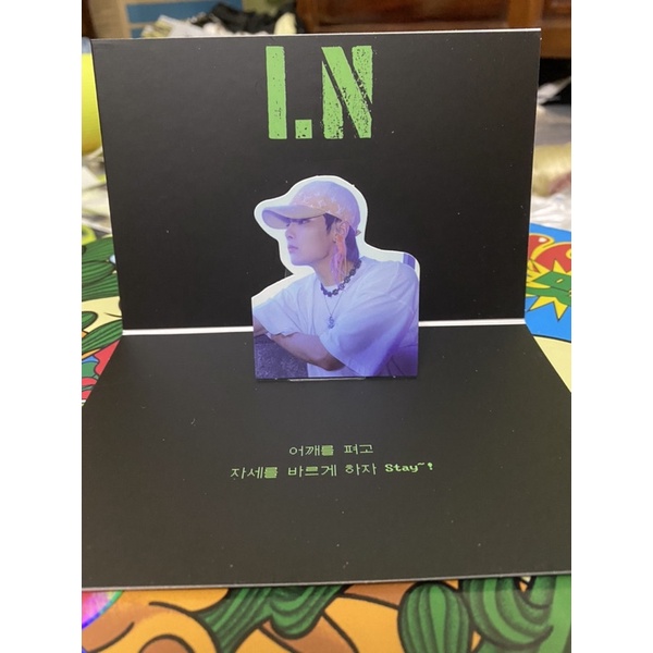 hình ảnh card popup Stray kids limited