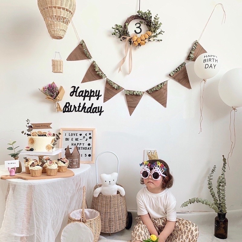 Chữ HPBD và số dạ màu đen by LemonDecor