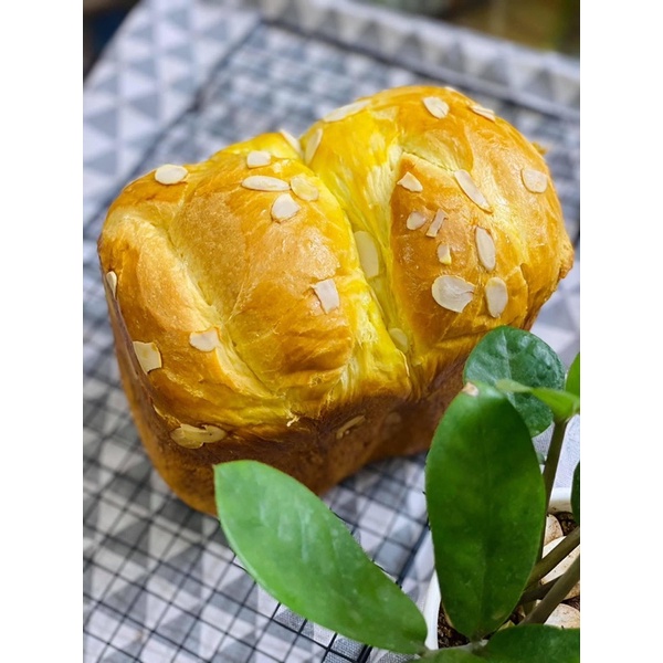 Máy làm bánh mỳ tự động PETRUS 9709 cao cấp