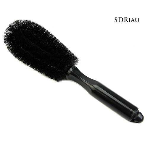 Bàn chải làm sạch bánh xe hơi tiện lợi