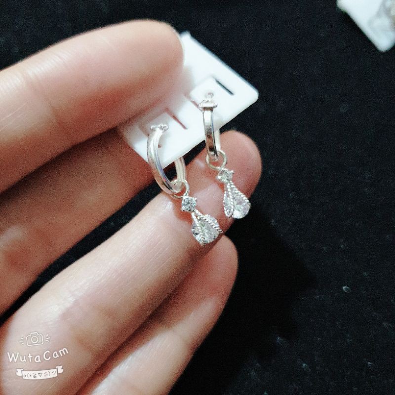 Bông tai bạc cho bé sale giá gốc.