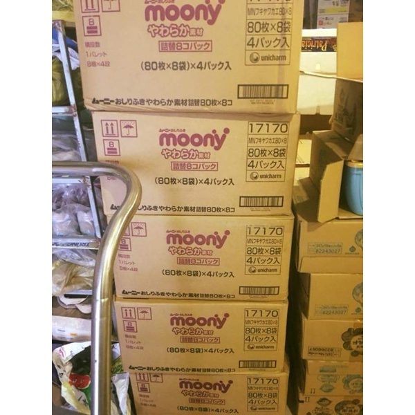 Khăn ướt Moony 10 bịch