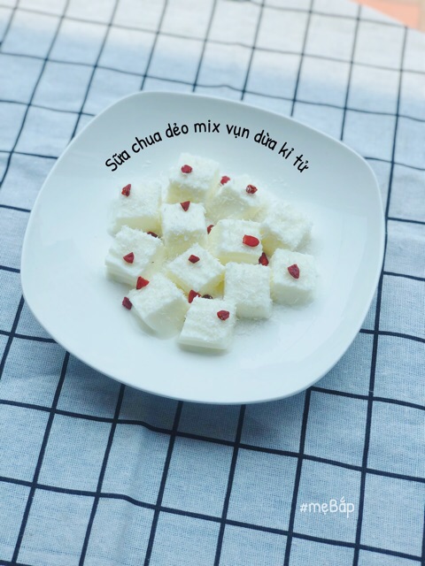 Vụn dừa hữu cơ ít béo Let's Do Organic 250gr - Date: 1/2023 - Nhà Hữu Cơ