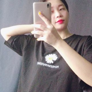 Áo thun hoa cúc nhí
