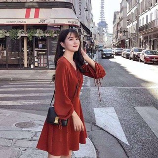 Đầm suông cam tay rút dây