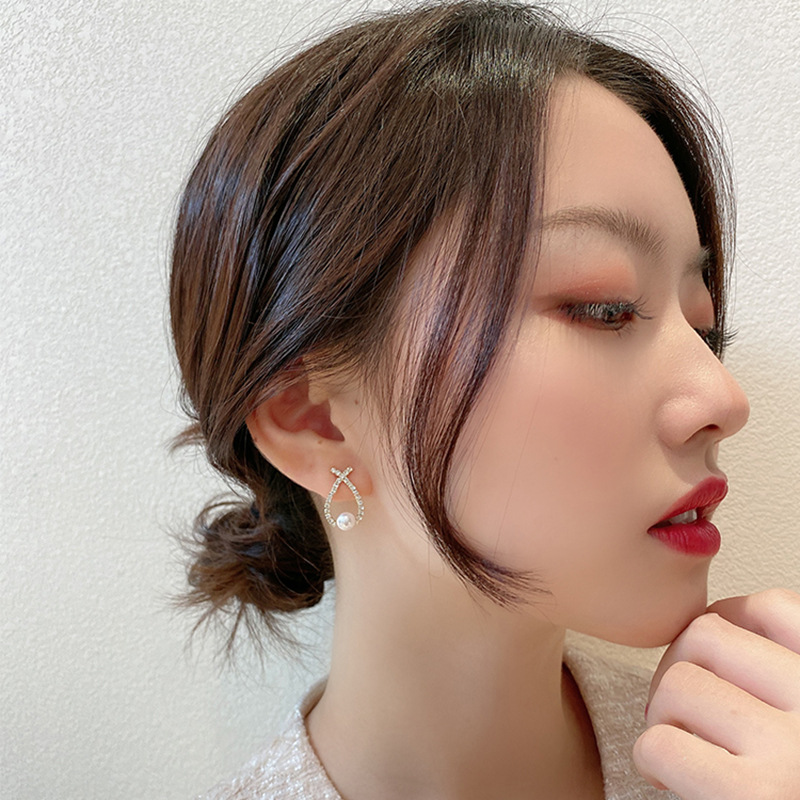 Khuyên Tai Hàn Quốc Đơn Giản Tinh Xảo Chất Lượng Cao Quyến Rũ Cho Nữ