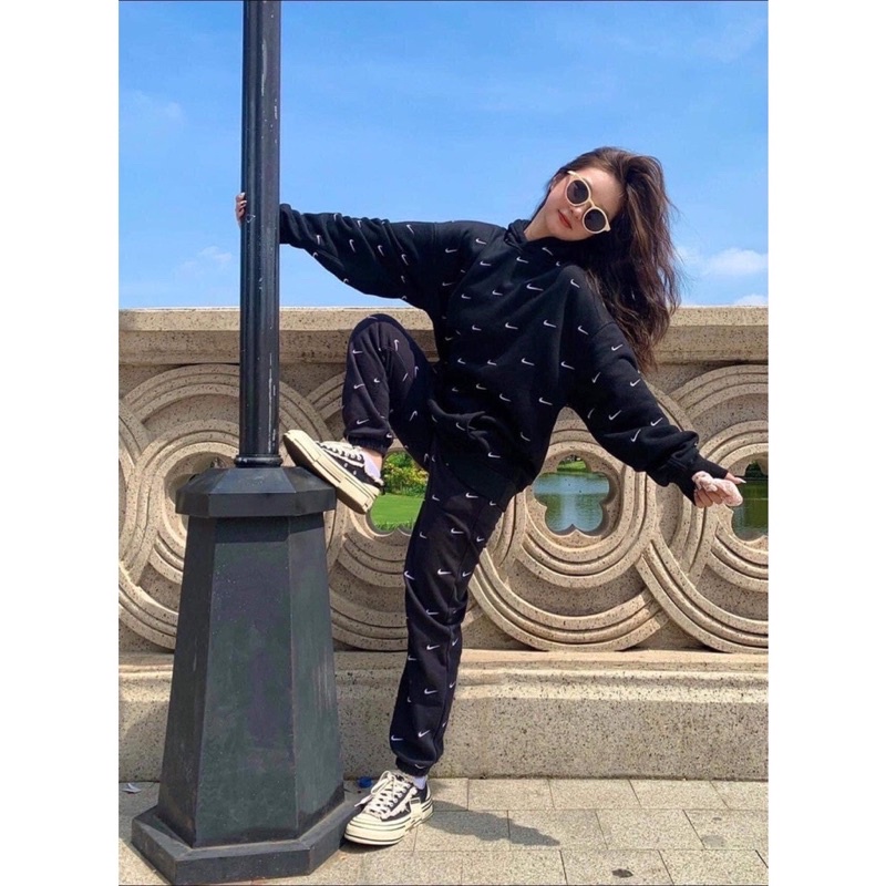 ÁO HOODIE THÊU LOGO