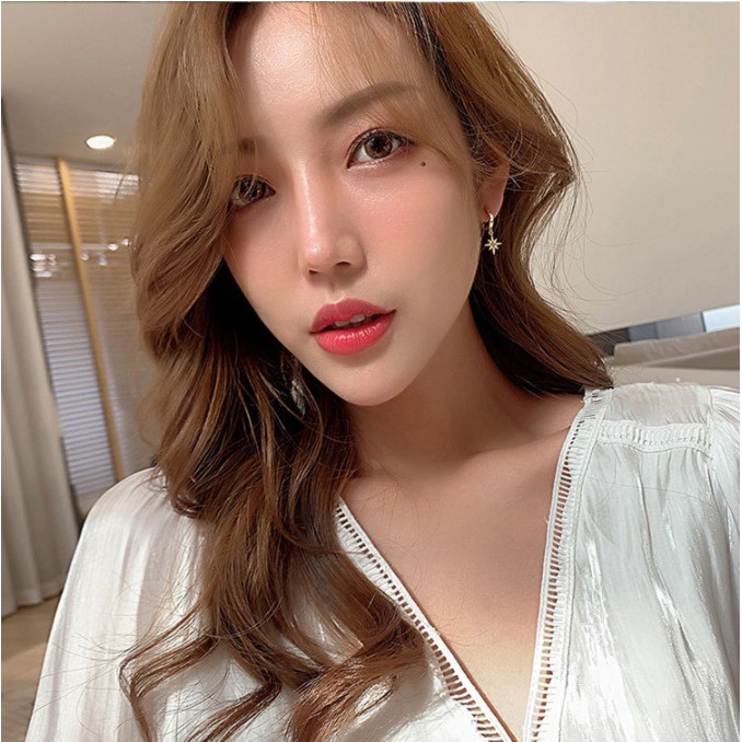 Bông tai bất đối xứng style mini trăng và sao BT101