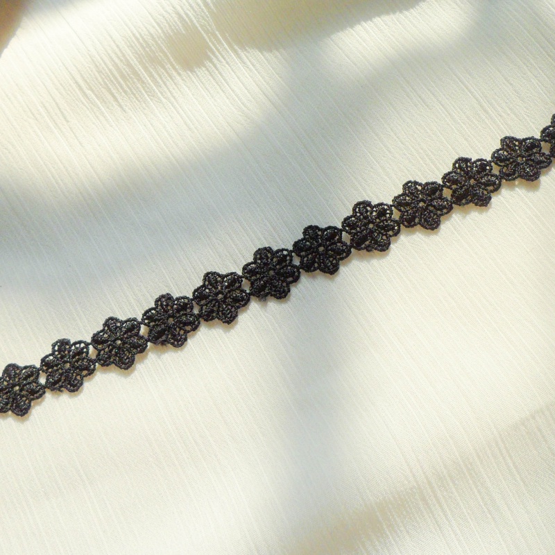 Vòng Cổ Choker Ren Màu Đen Phong Cách Gothic Quyến Rũ