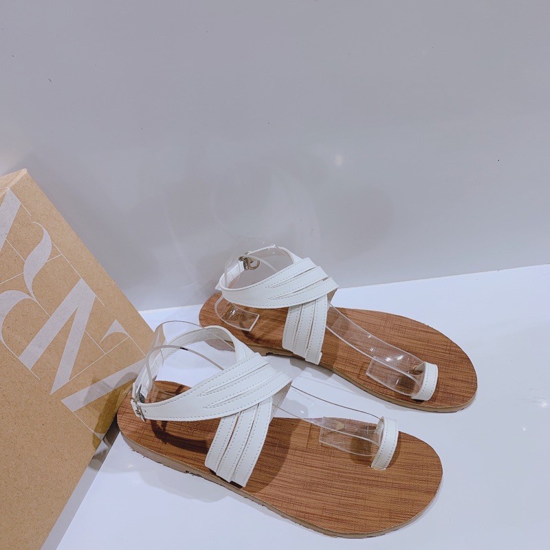 GIÀY SANDAL NỮ DÂY MẢNH CHIẾN BINH ĐẾ BỆT - SANDAL NỮ XỎ NGÓN DÂY MẢNH ĐẾ BỆT - ĐEN TRẮNG kem