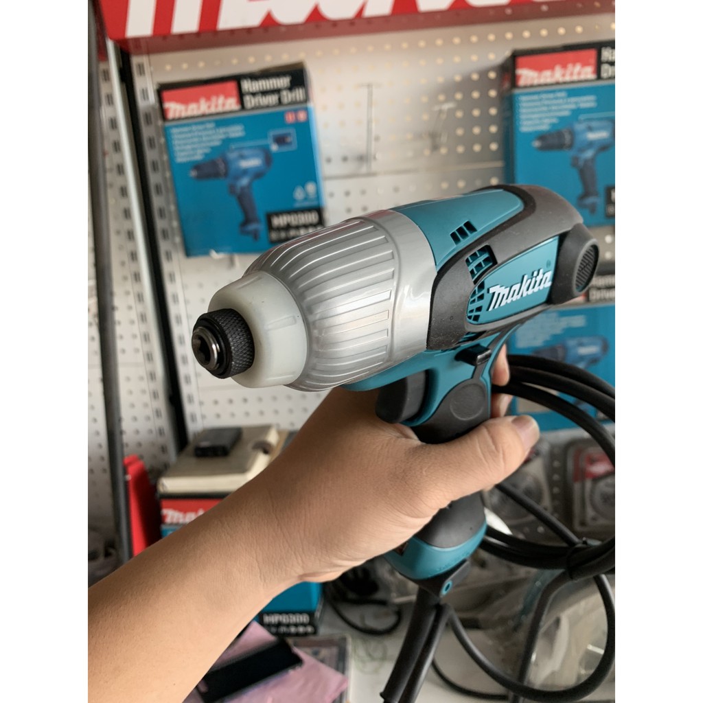 Máy Vặn Vít Cầm Tay Có Đèn Laser Makita TD0101F 230W