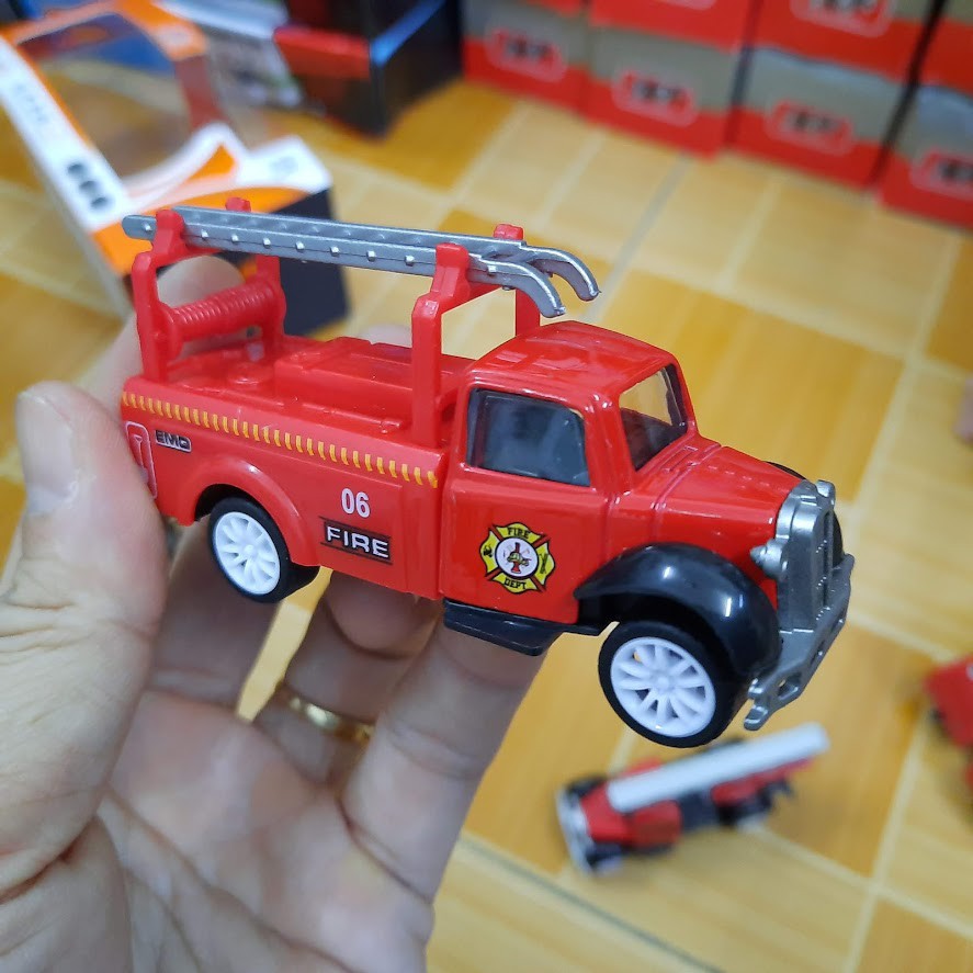 Đồ chơi trẻ em bộ 5 xe ô tô die cast mô hình xe cứu hỏa