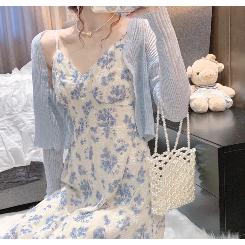 Set Đầm Hoa Xanh Ren 2 Dây Cúc Bọc + Áo Khoác Len Mỏng Xanh Nhạt Retro