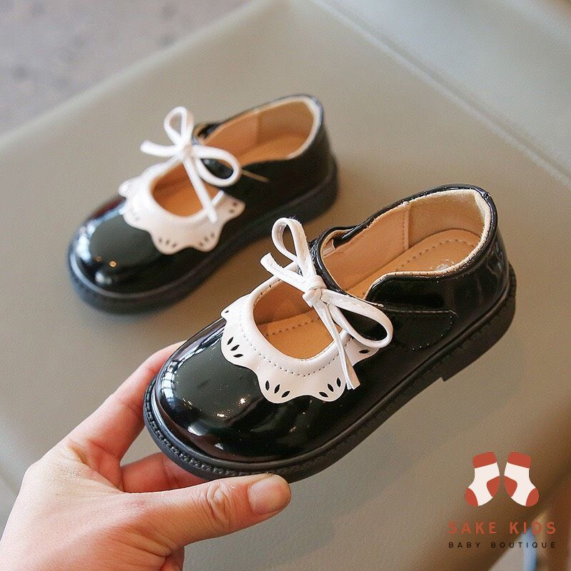 Giày búp bê bé gái- Giày bệt quai dán đính nơ xinh xắn da PU bóng mềm êm chân chống trơn trượt phong cách Hàn Quốc FL188