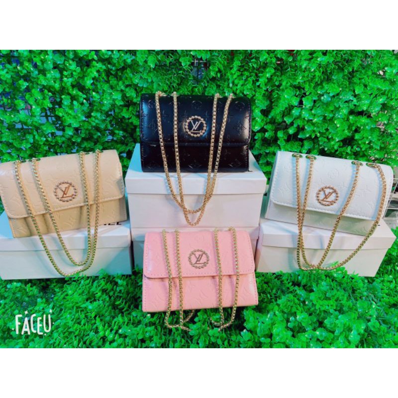 Túi xách nữ đeo chéo đẹp mang phong cách trẻ trung