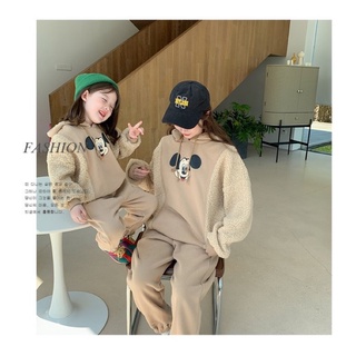 Set bộ đôi mẹ và bé micky màu be phối bông