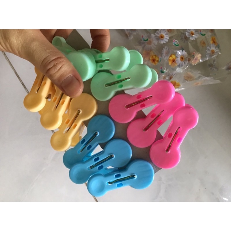5 Kẹp nhựa treo quần áo hình dễ thương