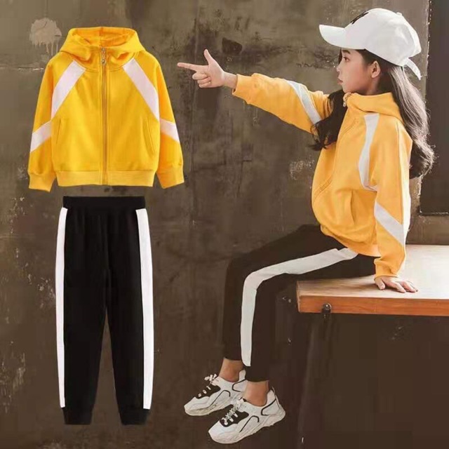Bộ thể thao bé gái QC đẹp