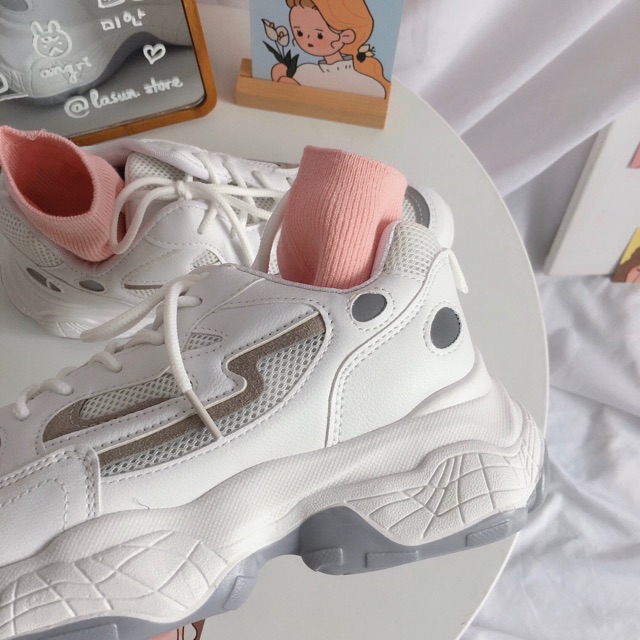 GIÀY THỂ THAO - CHUẨN FORM