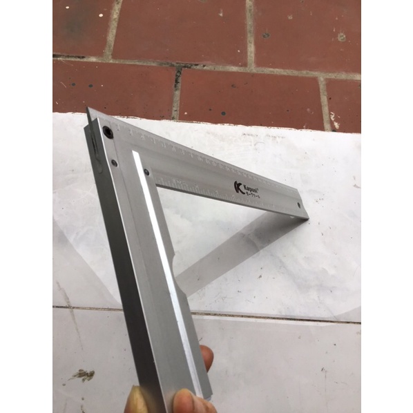 Thước Ke góc vuông bằng nhôm 30cm Kapusi