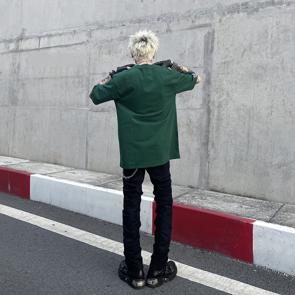 Áo Thun Tay Lỡ REMAKER Weesew Tee Oversize Unisex - Xanh Lá/Kem - Local Brand Chính Hãng