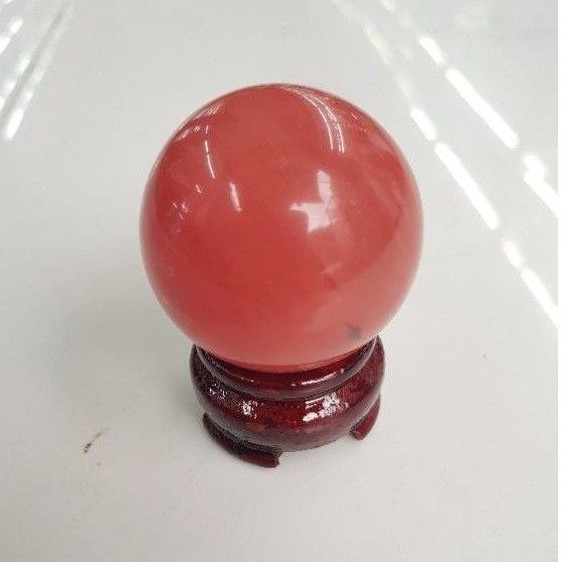 Quả Cầu Phong Thủy T.Anh Màu Đỏ 5Cm Để Bàn Làm Việc