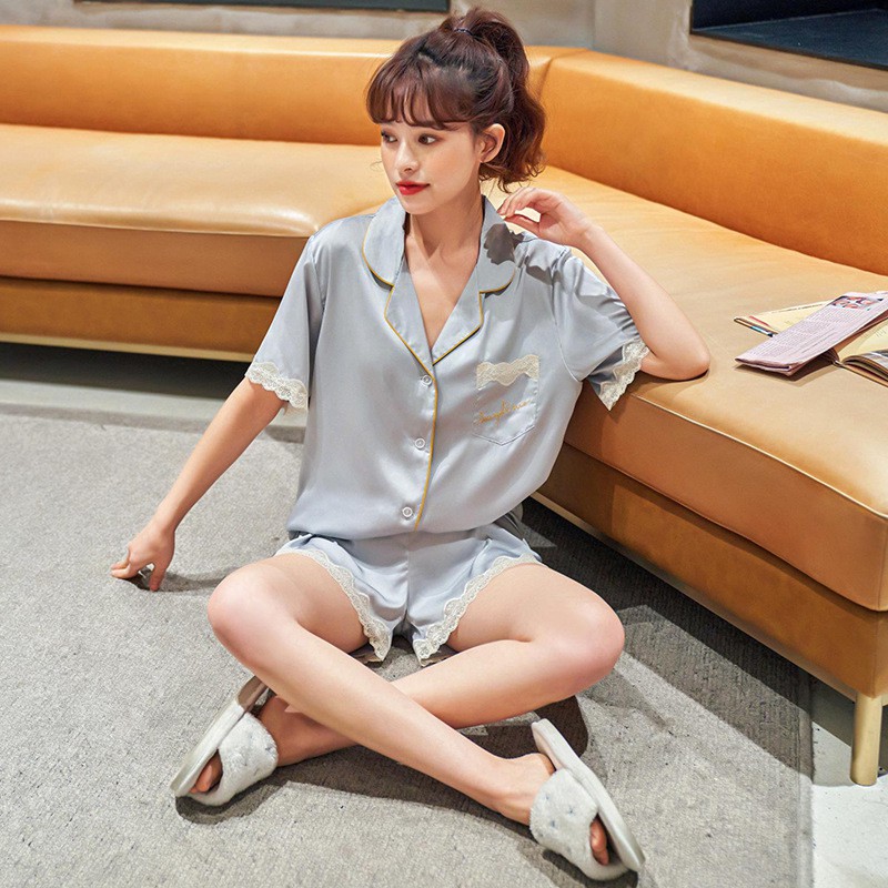 Pijama- Bộ Ngủ Lụa Set Cộc Mặc Nhà Màu Xanh Xám Viền Ren CCLP01