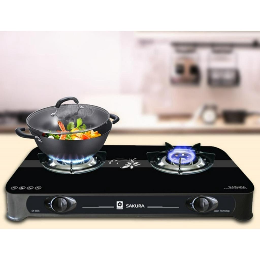 Bếp gas sakura 650G Hàng TRƯNG BÀY mới 99% Đánh lửa Magneto  cho tia lửa nhanh