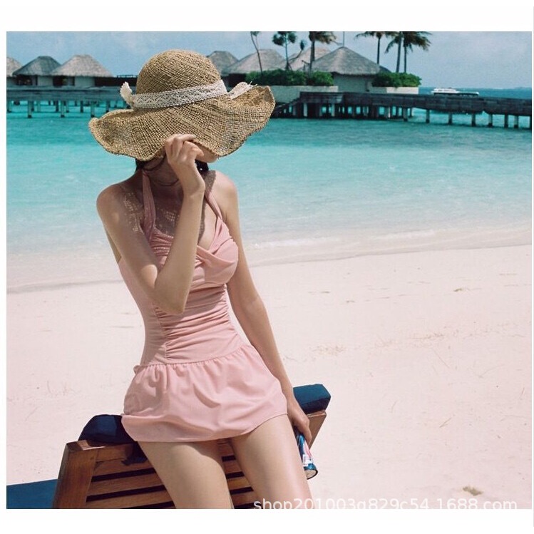 Đồ Bơi Một Mảnh Dây Màu Hồng Quyến Rũ