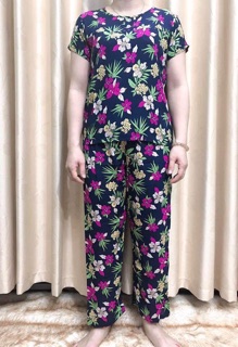 Bộ lanh dài trung niên