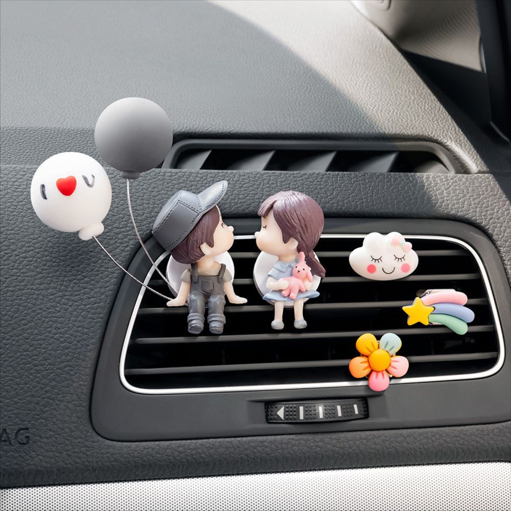 Phụ kiện khuếch tán nước hoa gắn điều hòa xe hơi tiện dụng