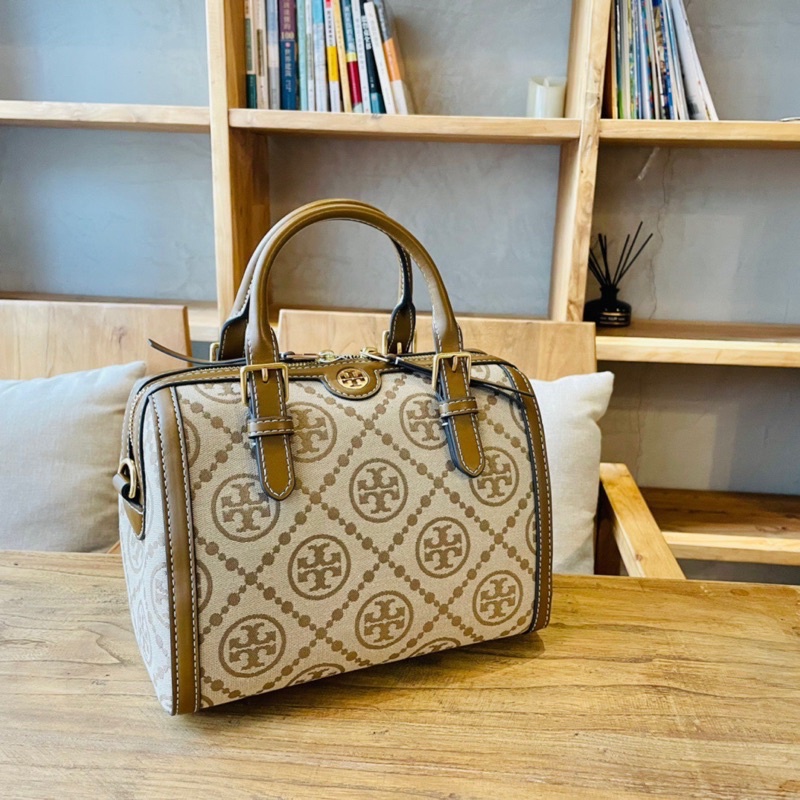 Túi trống nữ hiệu Tory Burch Monogram Jacquard Barrel quai xách, đeo chéo đi làm, công sở, cỡ lớn tiện dụng, mới 100%