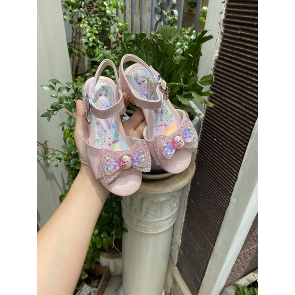 Sandal elsa bé gái có gót 2 cm