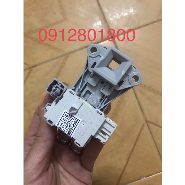 Công tắc cửa máy giặt Electrolux 10932 /12942 / 12732 / 12933 / 12935 / 12938 / 12022 / 14113 / 12853