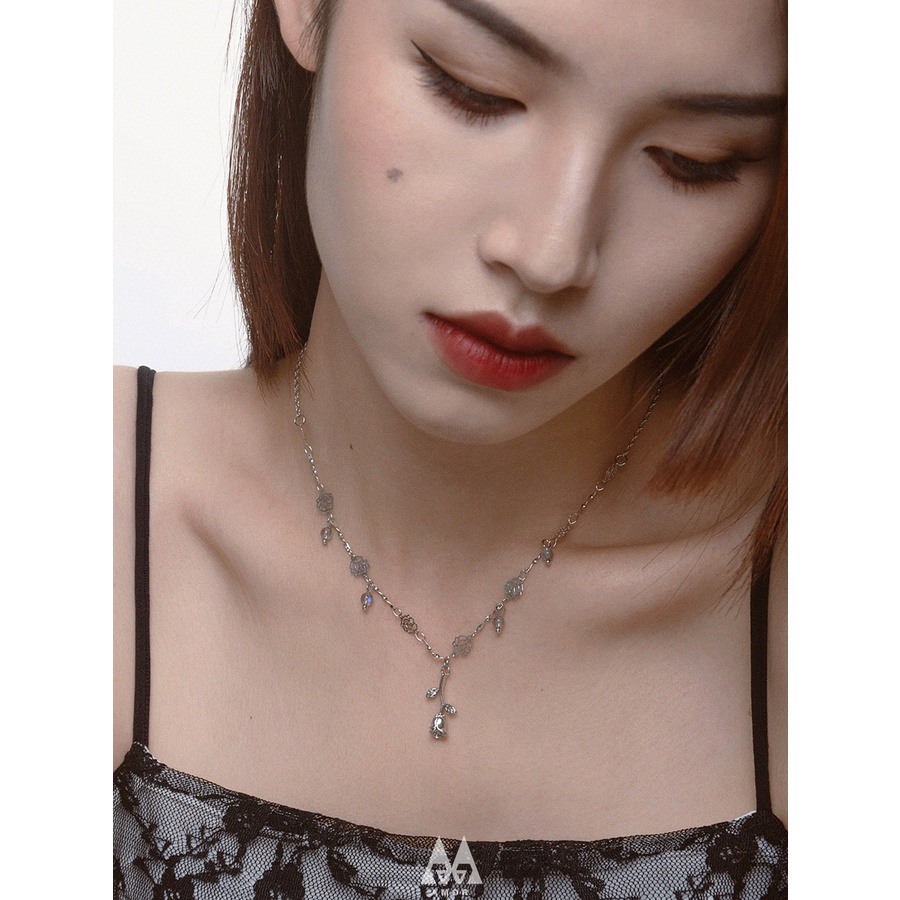 Vòng cổ Nữ Bằng Thép Không Gỉ Thiết Kế Đơn Giản Thời Trang Pháp
