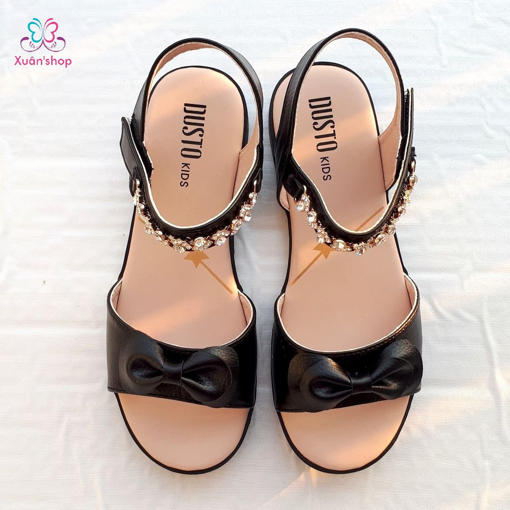 Sandal bé gái Dusto da mềm, quai đính đá trang trí xinh xắn thuộc dòng sản phẩm Dusto Kid