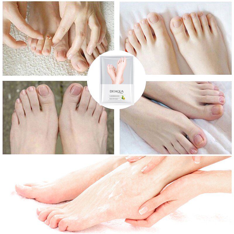 Mặt nạ dưỡng da chân Bioaqua Foot Mask