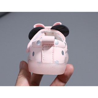giày bé gái size 21-25 mềm mại cao cấp
