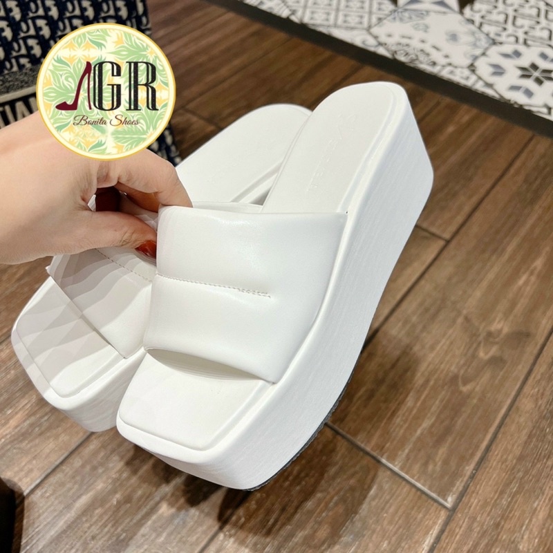 Dép xuồng phồng viền giữa HNH cao 7 cm da mềm