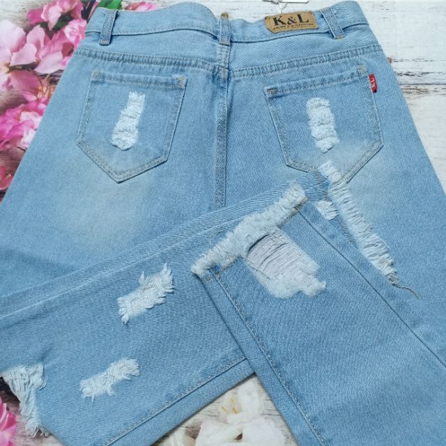 mẫu Quần baggy jean 9 tấc cao cấp thêu chữ như hình