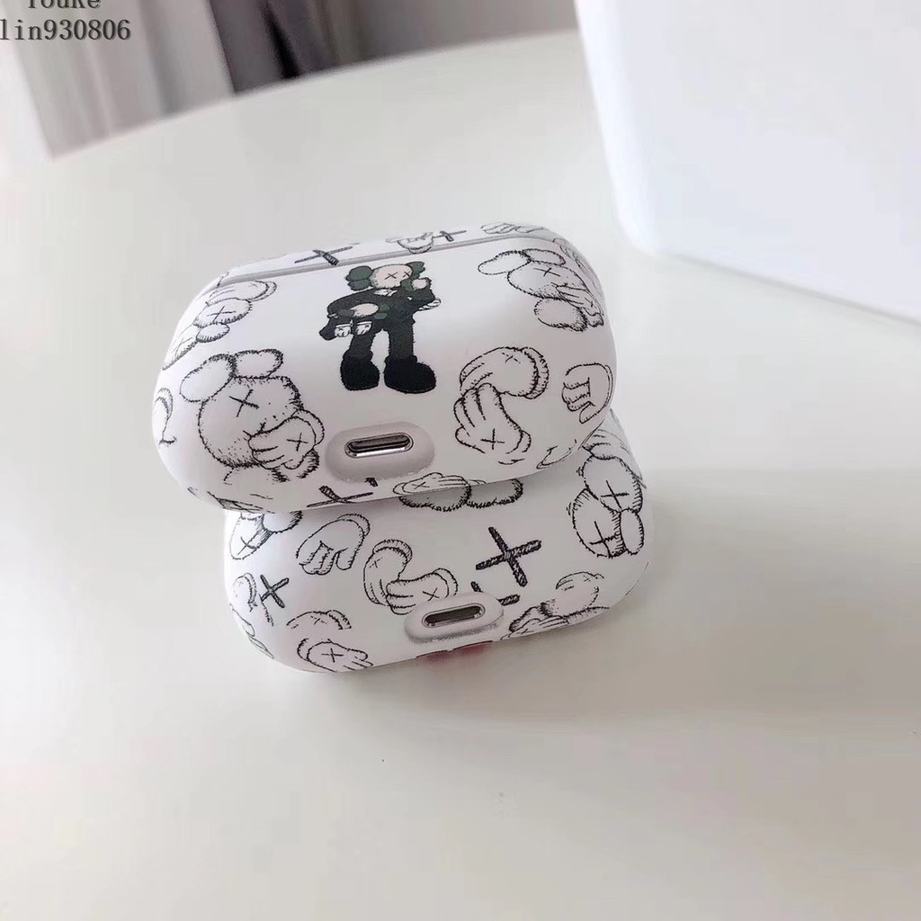 Vỏ Bảo Vệ Hộp Sạc Tai Nghe Airpods Pro 3 Hình Búp Bê Kaws Ốp